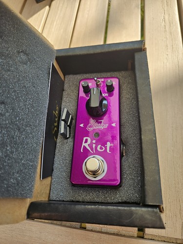 Suhr riot mini - suhr, distortion