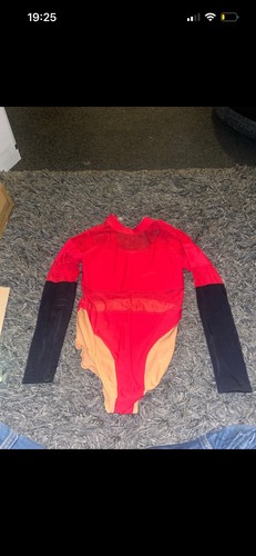 Red and black freestyle - red,