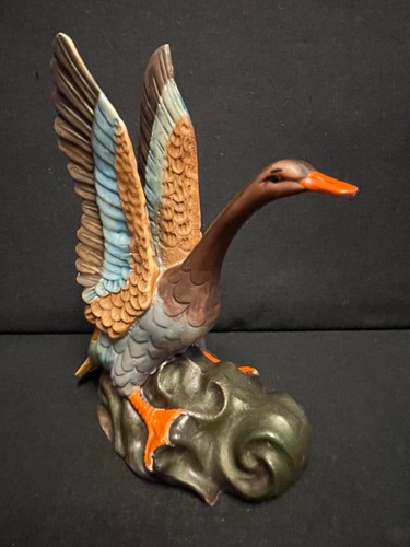 Vintage flying duck - , figurine