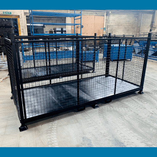 Mesh stillage cage with lift - with, 4