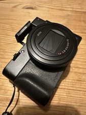 Sony RX100 VII Compact Camera