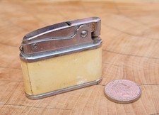 ladies Pigeon 1950s Mini