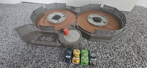 Disney pixar cars - pixar, racers