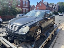 2007 Mercedes W203 W202 C180 C200 K Kompressor  breaking