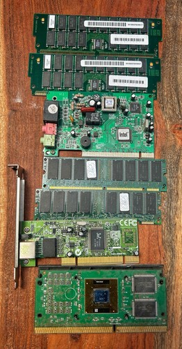 Electronics gold scrap lot - scrap, ram