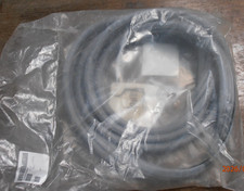 Land Rover Defender. Glazing