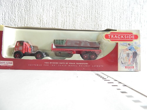 Lledo days gone trackside aec - gone,