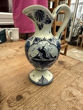 Delft-style blue-and-white