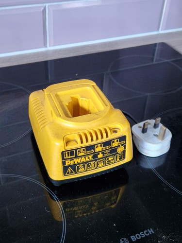 Dewalt de9116 battery charger - de9116,