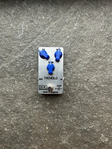 Boo instruments analog - analog, tremolo