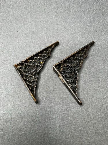 Antique small shelf brace - 2,