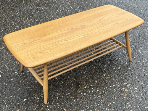 Superb modern retro - ,
