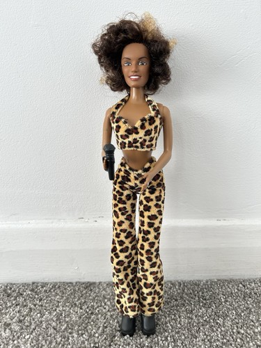 Galoob 1997 spice girl doll - galoob,