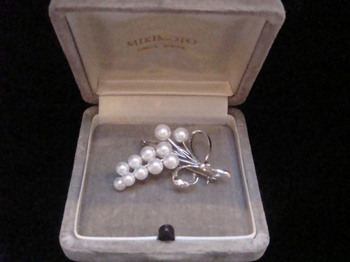 Retro vintage silver mikimoto - retro,