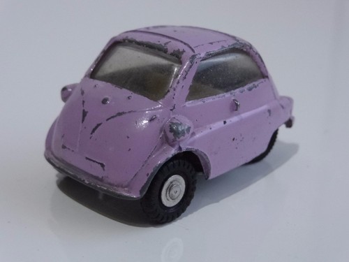 Triang spot bmw isetta - (a), on
