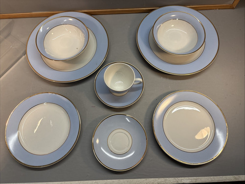 Royal doulton 2004 19 - 2004,