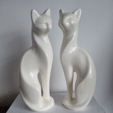 Vintage 1960s 2 x White