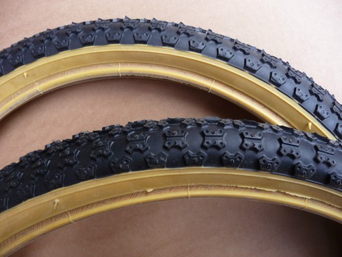 Tyres pair retro - tyres,