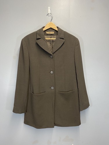 Annette gortz button wool - up,