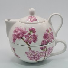 TEA SET FOR ONE  TEAPOT and