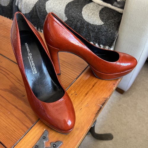 Kennel schmenger heels 4 - &,