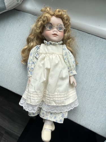 Alberon porcelain girl doll - alberon,