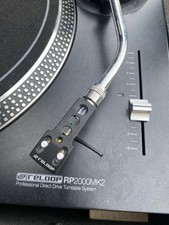 2 x Reloop RP-2000MK2 Quartz-Driven DJ Turntable With Direct Drive Pair