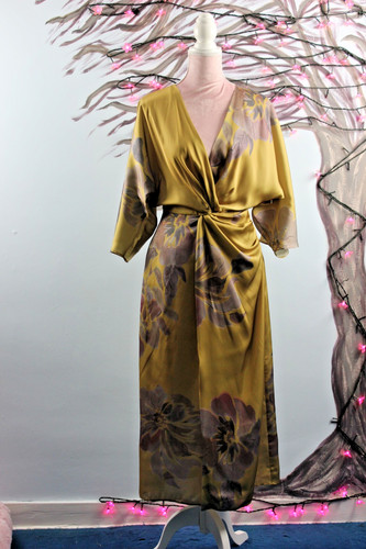 Bnwt zara gold floral - gold,