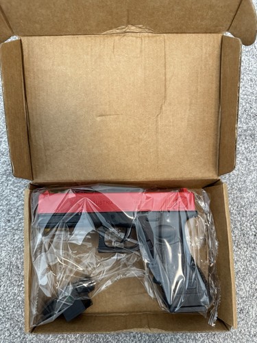Gun pistol with plastic - gun,