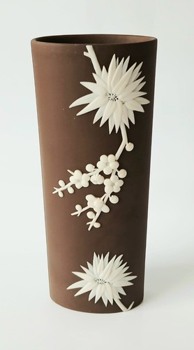 Wedgwood jasper brown vase - jasper,