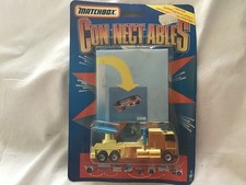 MATCHBOX CONNECTABLES GOLD