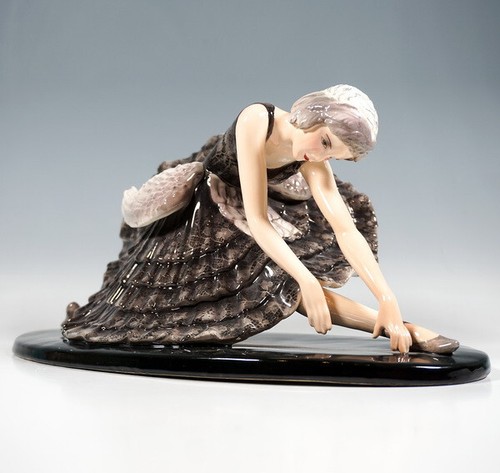Goldscheider art deco figur - art,