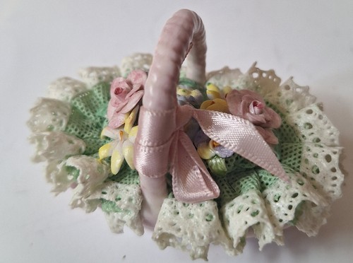 Vintage dresden ireland flower - vintage,