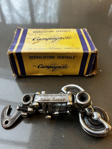 Campagnolo rear derailleur