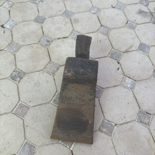 Blacksmith anvil cut - off, hardy