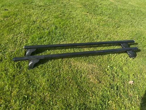 Thule roof bars with 757 - thule,