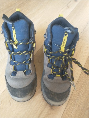 Decathlon kids hiking boots