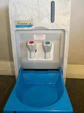 Mobile van handwash unit