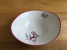 Crown Devon wavy-edged bowl in