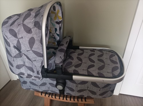 Cosatto giggle carrycot - carrycot,