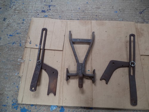 David brown tractor pick - brown,