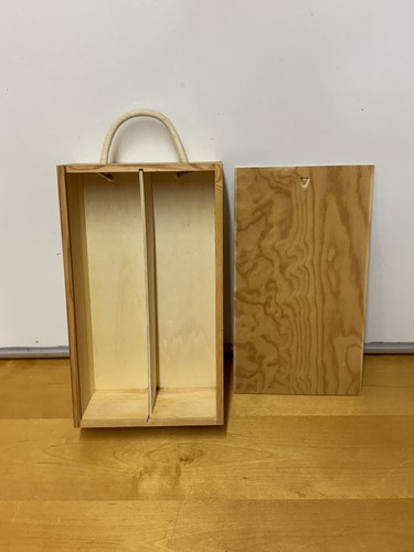 Two bottle wooden - two,