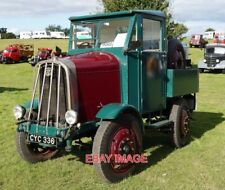 PHOTO  PHOTOS-TRUCKS LORRY CYC336 1936 LATIL TIMBER TRACTOR  THE INCREDIBLE EVEN