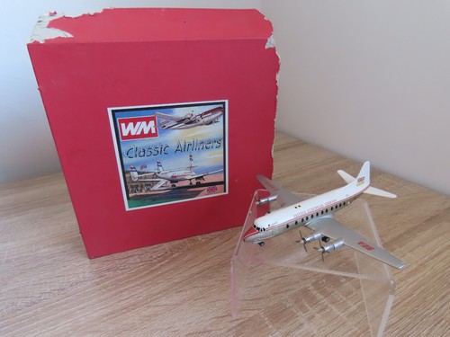 200 scale western models - 1:200,