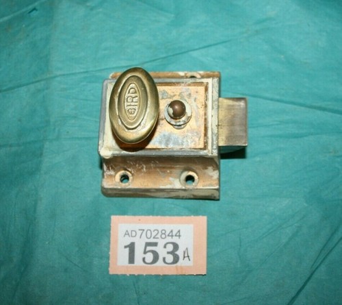 Night latch catch door - night,