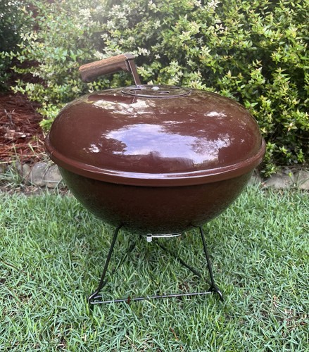 Vintage weber grill - smokey, joe
