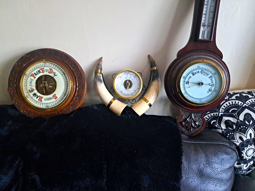Vintage aneroid wall - vintage,