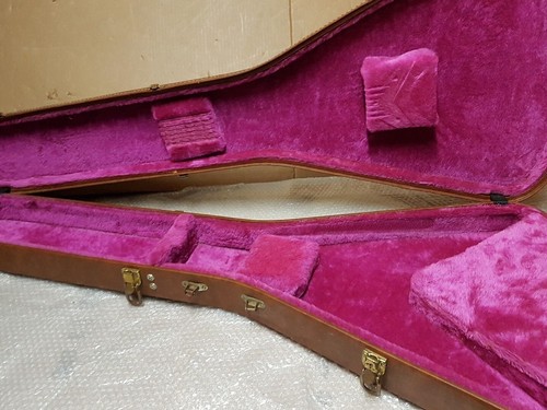 1982 gibson flying case - gibson,