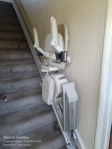 Acorn slimline stairlift with - acorn,
