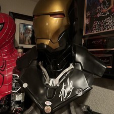 Stan Lee Signed Iron Man life